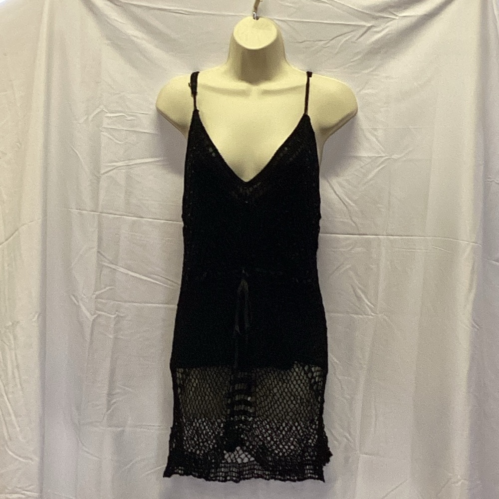 Cool Attitudes Black V-Neck Sleeveless Top